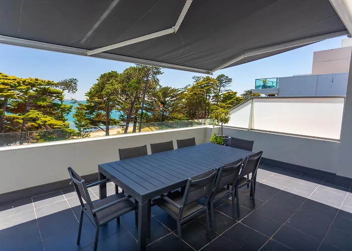C-Scape Penthouse - Cowes Beach Front