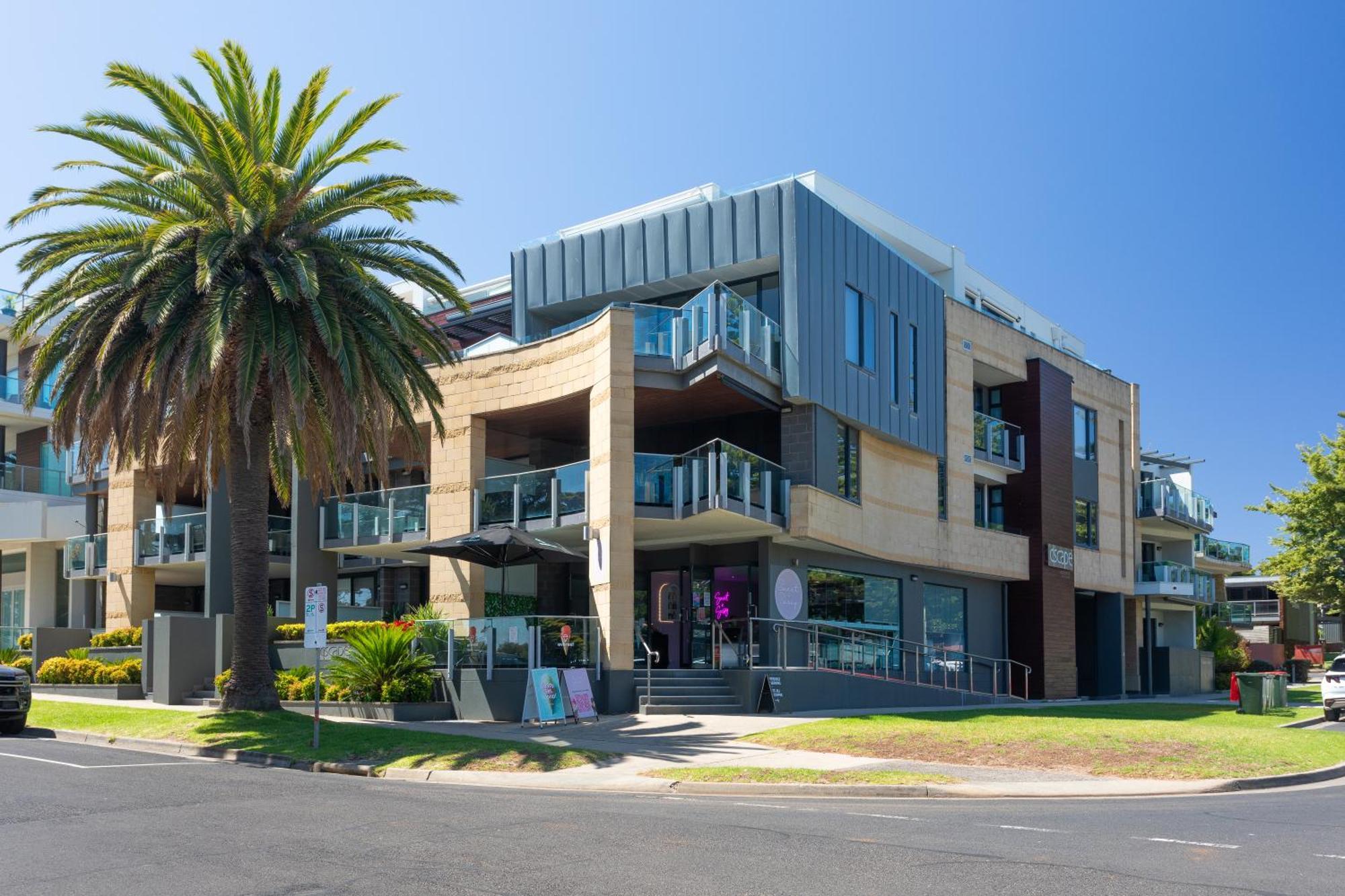 C-scape Penthouse - Front *